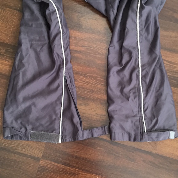 GAP women’s active pants - Picture 5 of 8